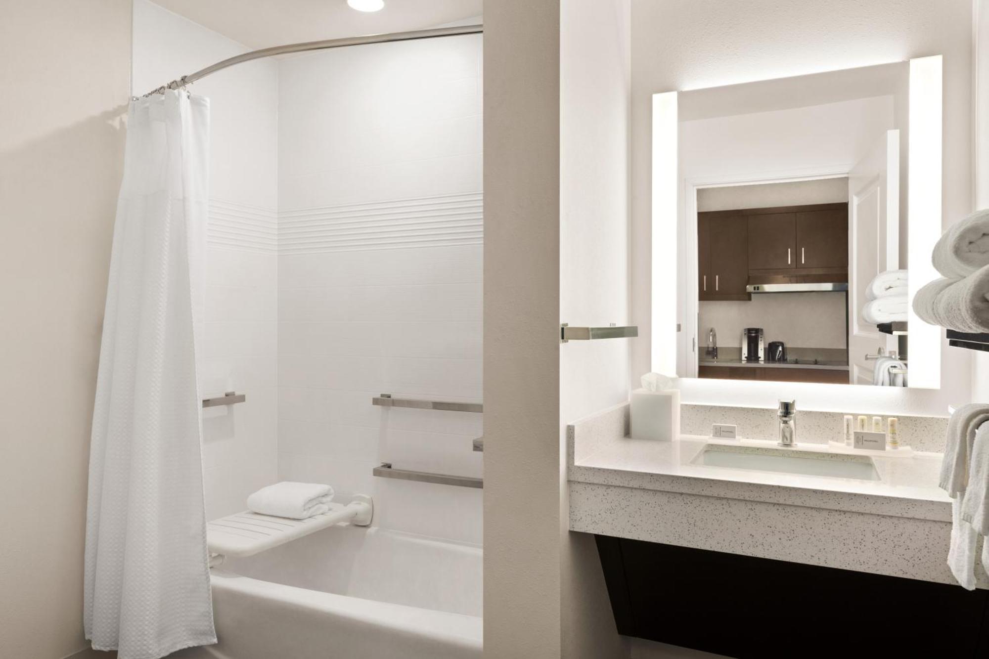 Towneplace Suites Cedar Rapids Marion מראה חיצוני תמונה