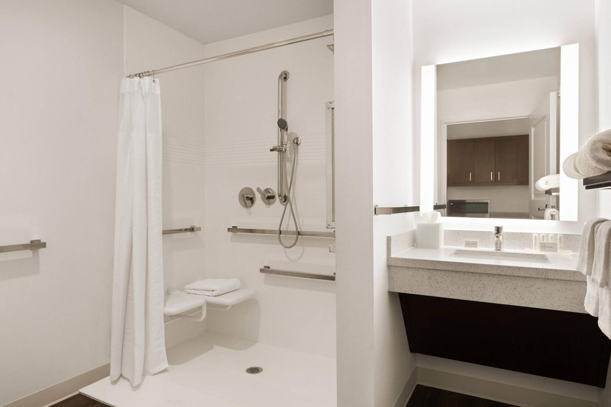 Towneplace Suites Cedar Rapids Marion מראה חיצוני תמונה