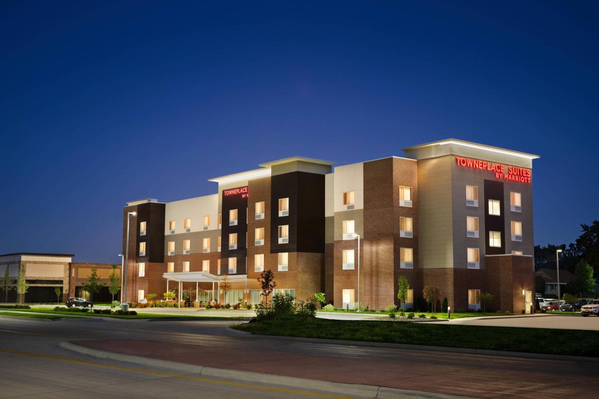 Towneplace Suites Cedar Rapids Marion מראה חיצוני תמונה