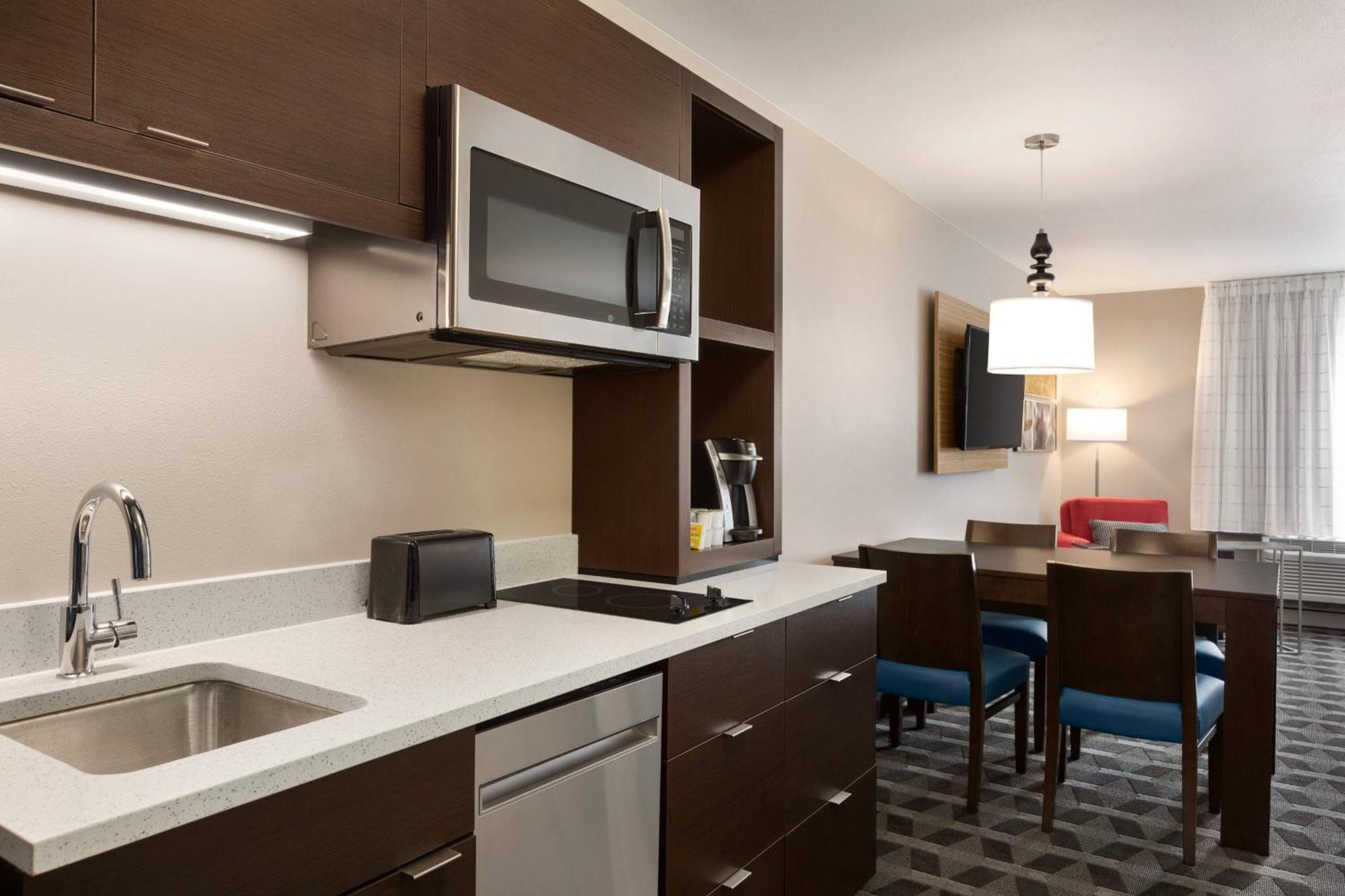 Towneplace Suites Cedar Rapids Marion מראה חיצוני תמונה